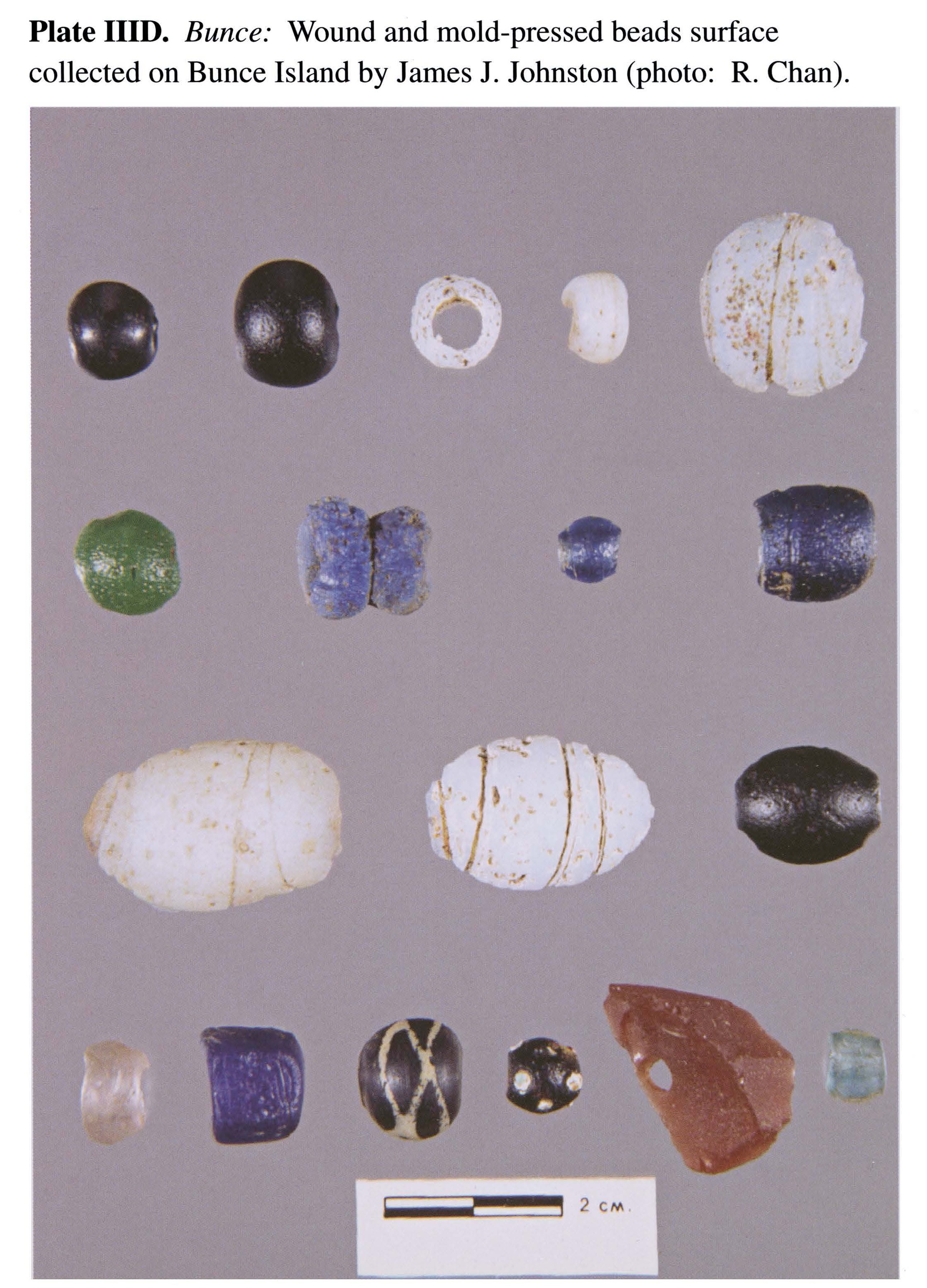 Plate IIID Bunce: Wound and mold-pressed beads surface collected on Bunce Island by James J. Johnston (photo: R. Chan).