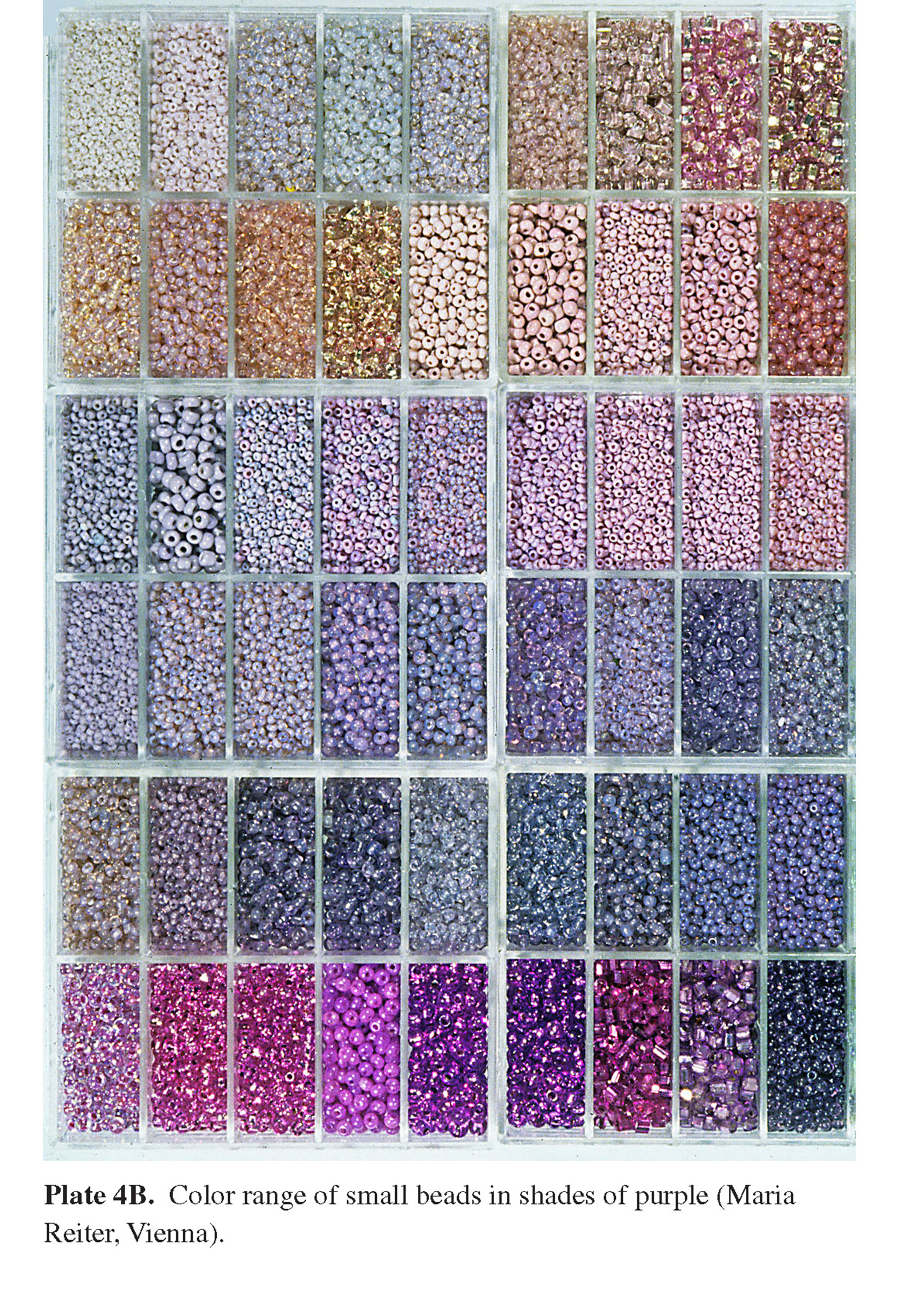 Plate 4B Color range of small beads in shades of purple (Maria Reiter, Vienna).