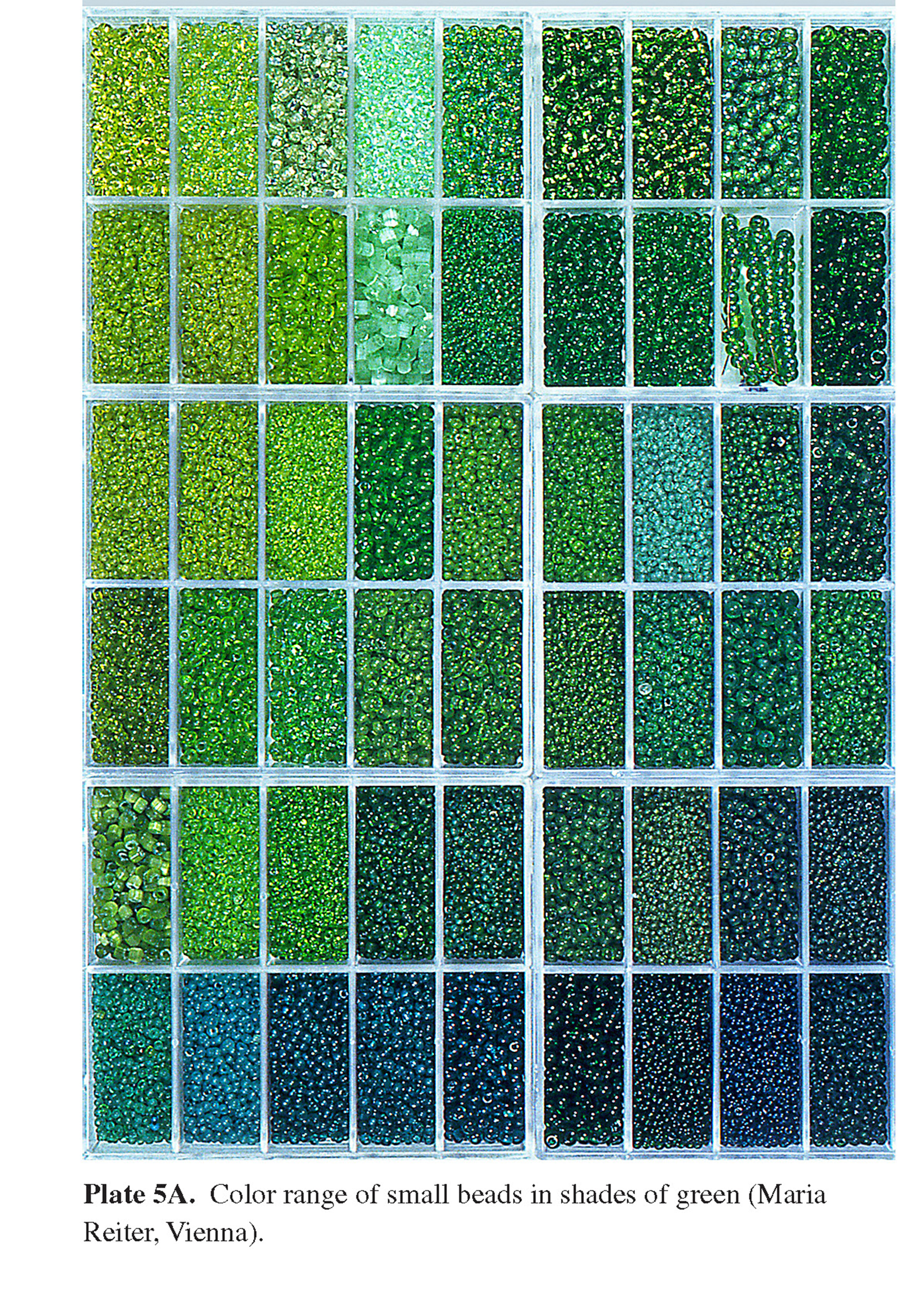 Plate 5A Color range of small beads in shades of green (Maria Reiter, Vienna).